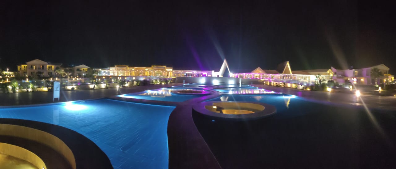 Außenansicht Pickalbatros Sea World Resort - Marsa Alam