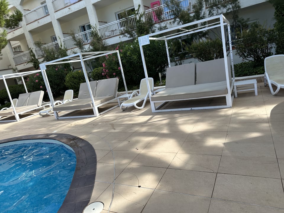 Pool Aparthotel Houm Plaza Son Rigo