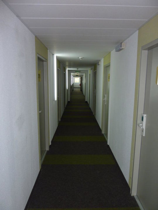 Hotelflur ibis budget Hotel Koblenz Nord