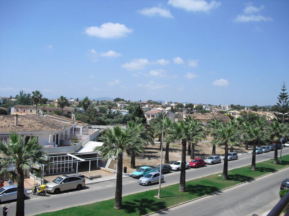 Seitlicher Blick vom Balkon allsun App.-Hotel Orient Beach