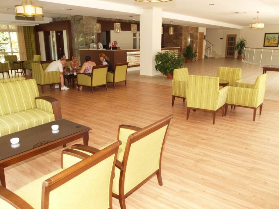 Rezeption Trendy Side Beach Hotel - Adults only