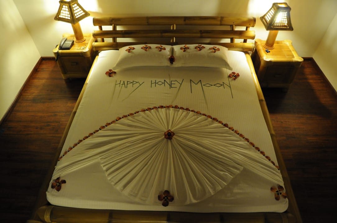 Honeymoondekoration Angaga Island Resort