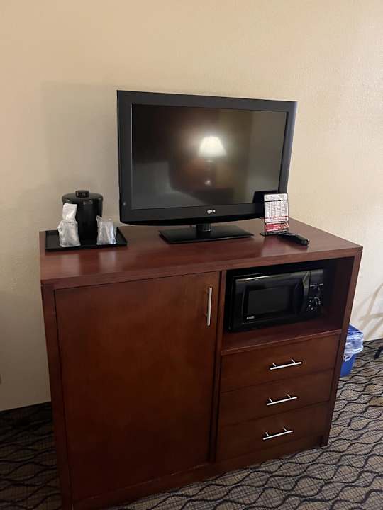 Zimmer Baymont by Wyndham Mishawaka South Bend