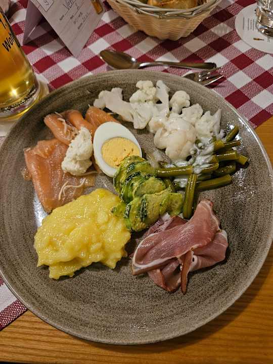 Gastro 1. Bier & Wohlfühlhotel Gut Riedelsbach