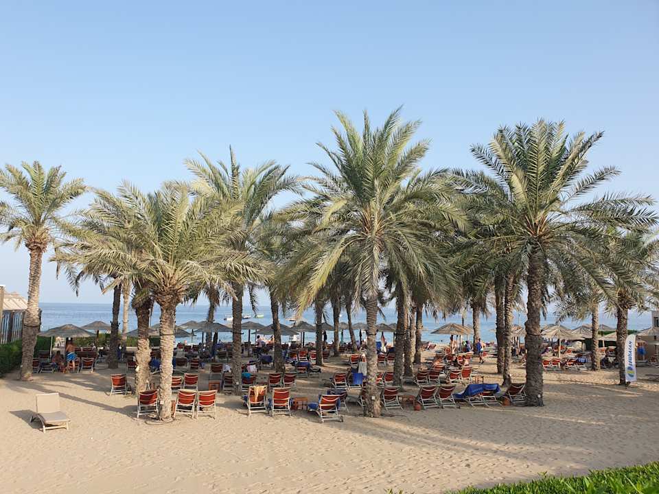 Strand Miramar Al Aqah Beach Resort