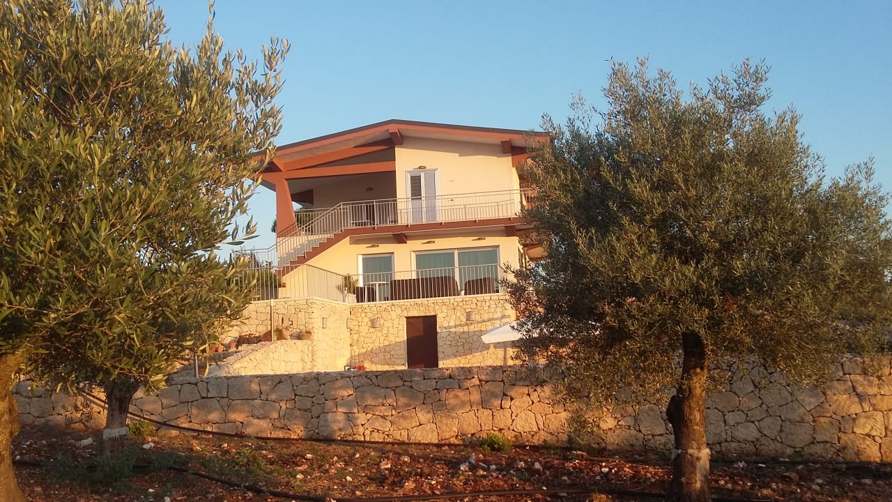 "Außenansicht" Avola Antica Lodge & Pool (Avola) • HolidayCheck (Sizilien Italien)