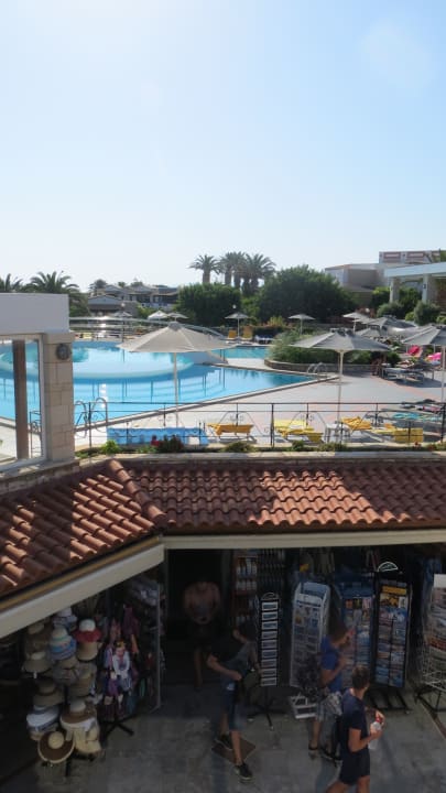 Pool Annabelle Beach Resort