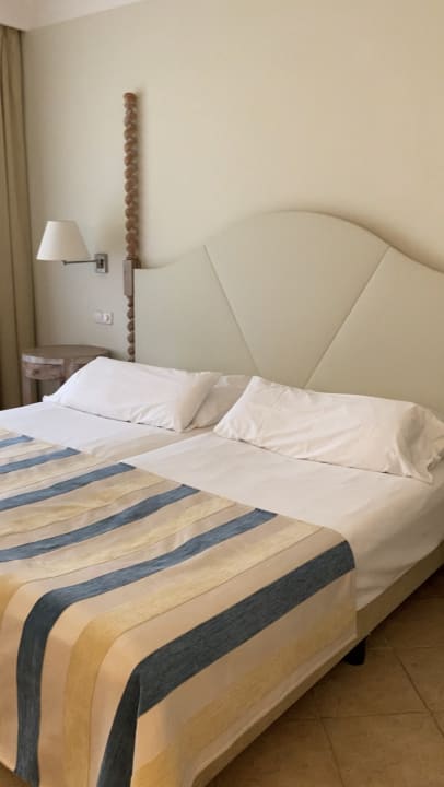 Zimmer ROBINSON CALA SERENA