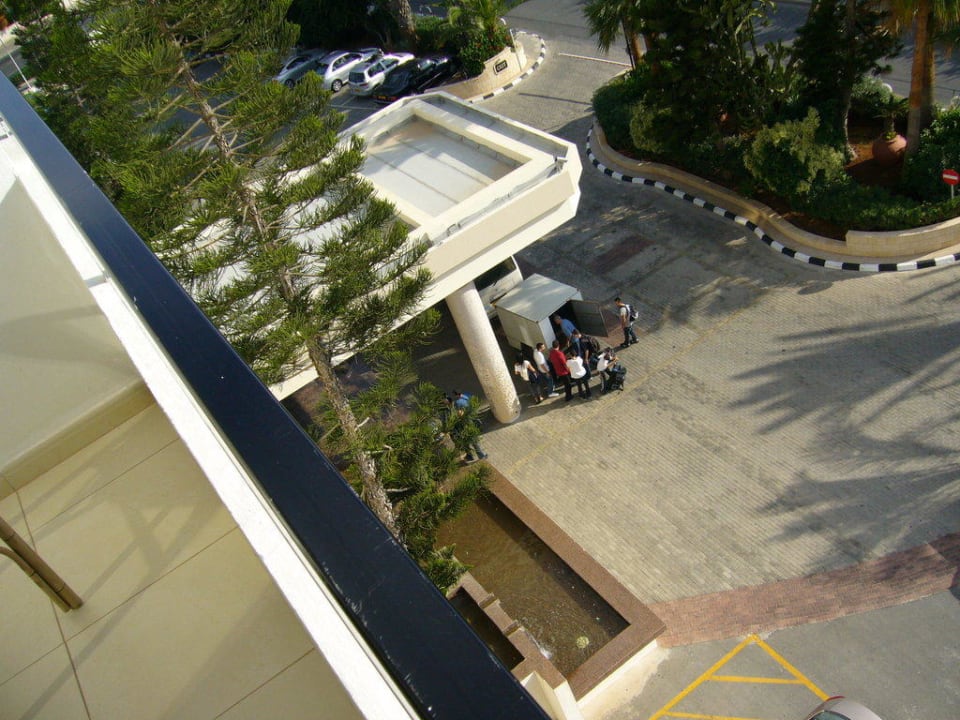 Eingang -Hotel , Busabreise Adams Beach Hotel