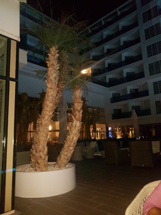 Sonstiges Azura Deluxe Resort & Spa Hotel