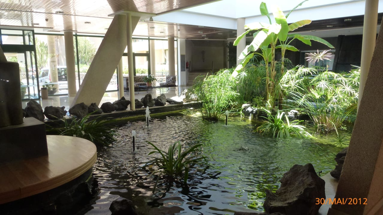 Innenbereich der Lobby Dreams Lanzarote Playa Dorada Resort & Spa
