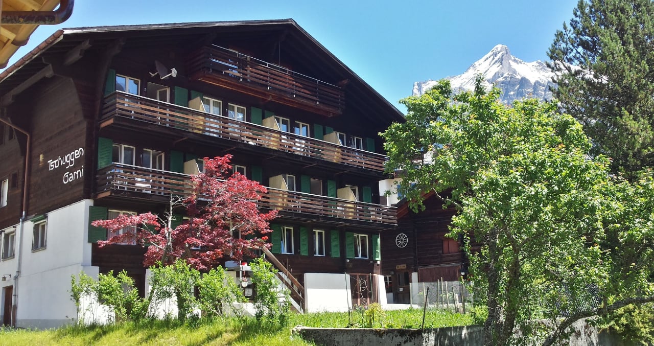 Außenansicht Hotel Tschuggen