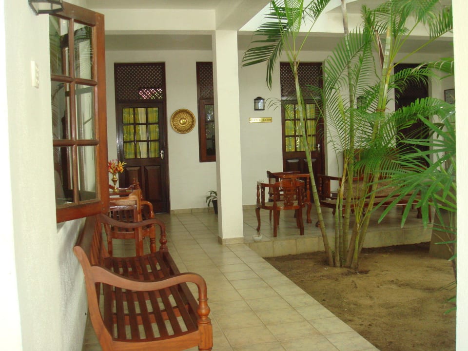 Wartebereich Arzt/Behandlungen Surya Lanka Ayurveda Beach Resort