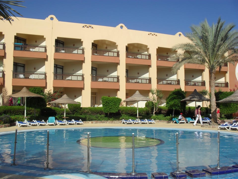 Wygląd zewnętrzny Hotel Nubian Village