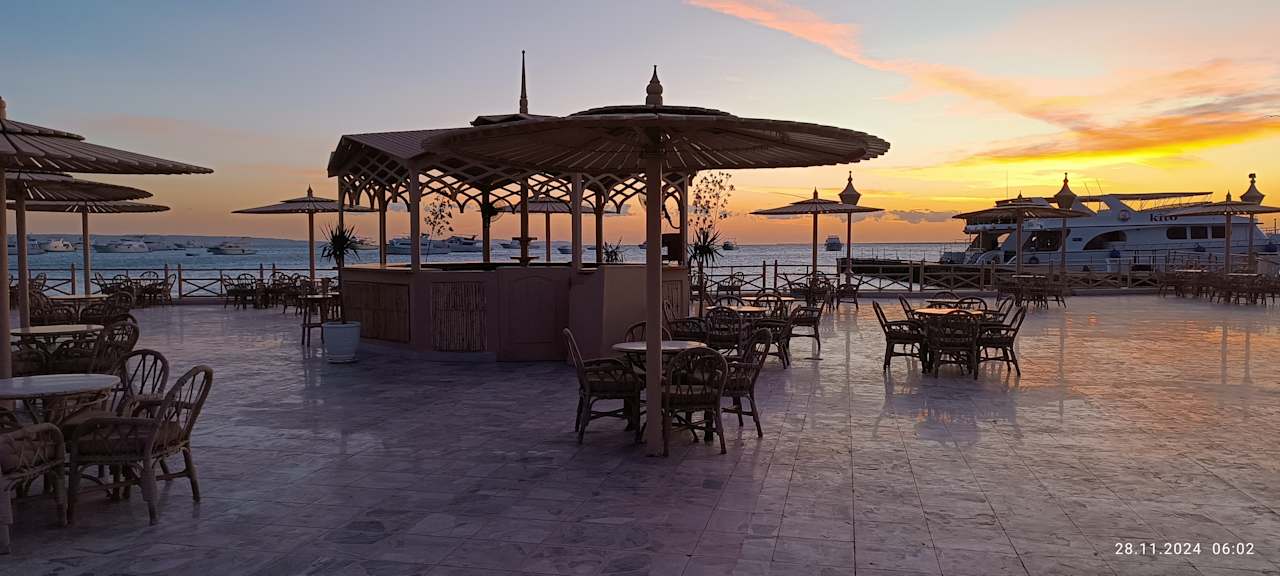 Strand The Grand Palace - Adults only