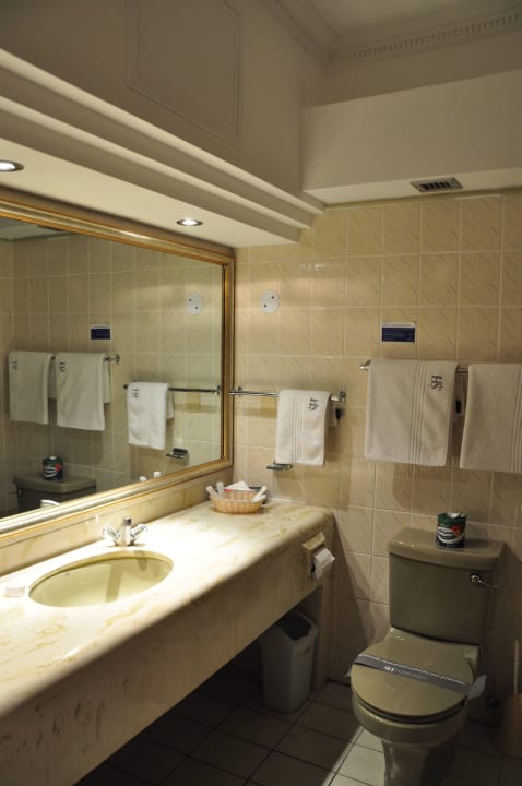 Bad Safari Court Hotel