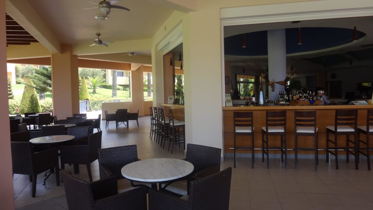 Lobby-Bar Hotel Horizon Beach Resort
