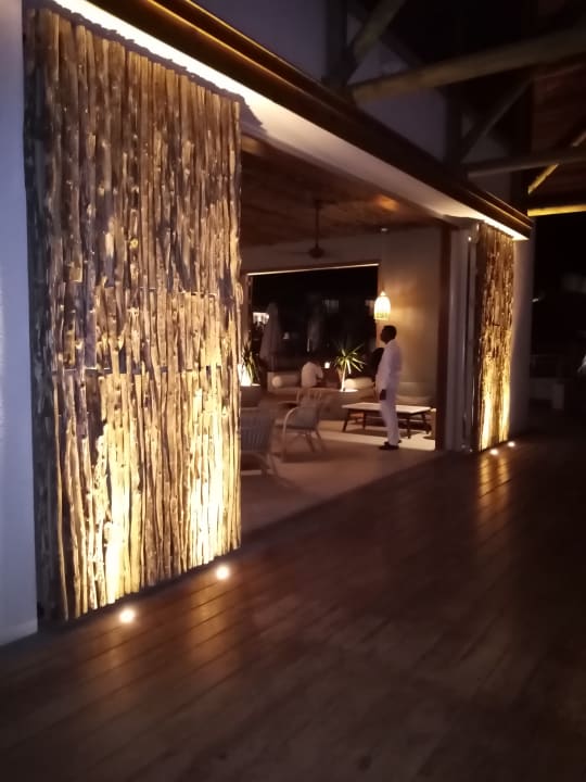 Gastro Preskil Island Resort