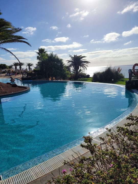 Pool R2 Pajara Beach