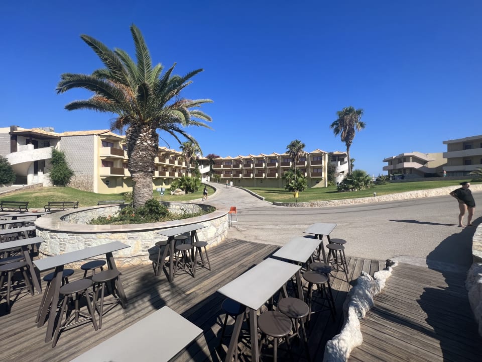 Außenansicht Hotel Kalithea Horizon Royal