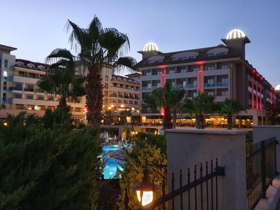 Außenansicht Aydinbey Kings Palace & Spa