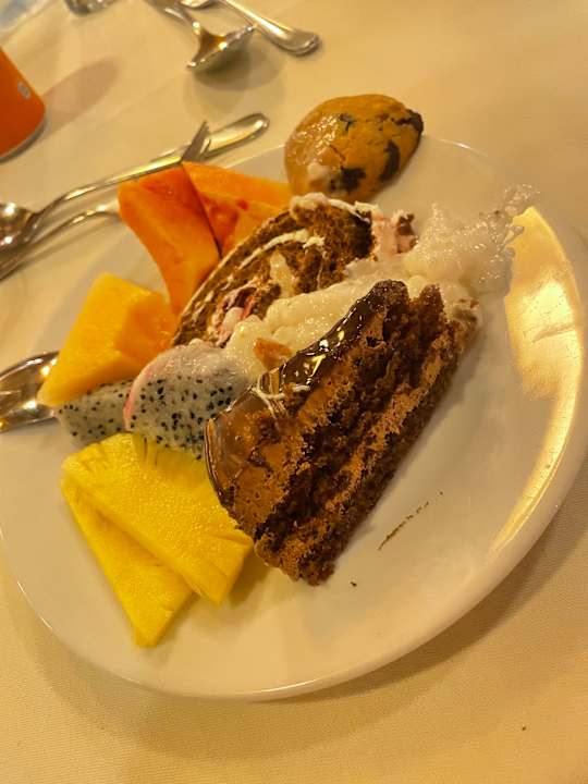 Gastro Thulhagiri Island Resort