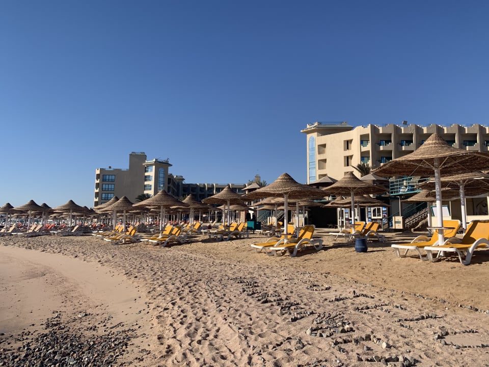 Strand Moreno Horizon Spa & Resort