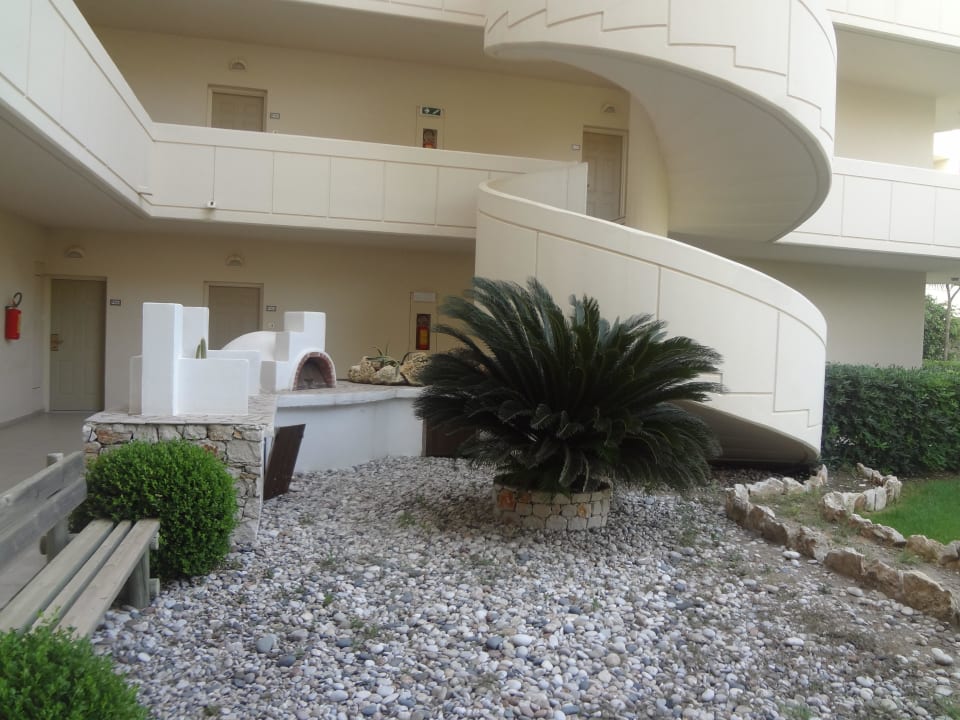 So sah es vor dem Zimmer aus Rodos Palladium Leisure & Wellness