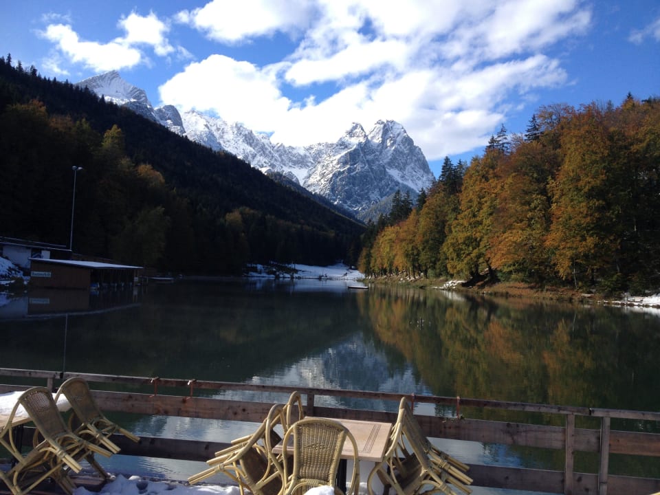 Blick vom Seerestaurant auf den Riessersee Riessersee Hotel