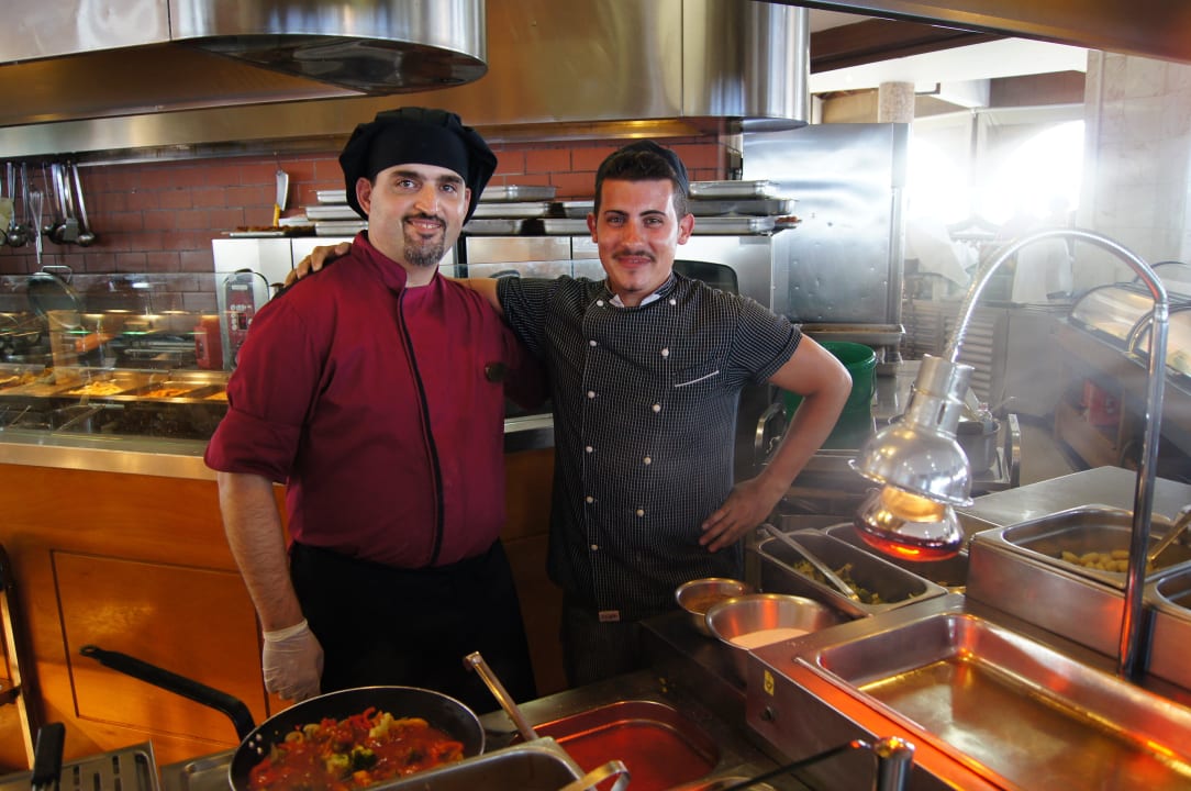 Freundlichkeit überall Hotel Kalithea Horizon Royal