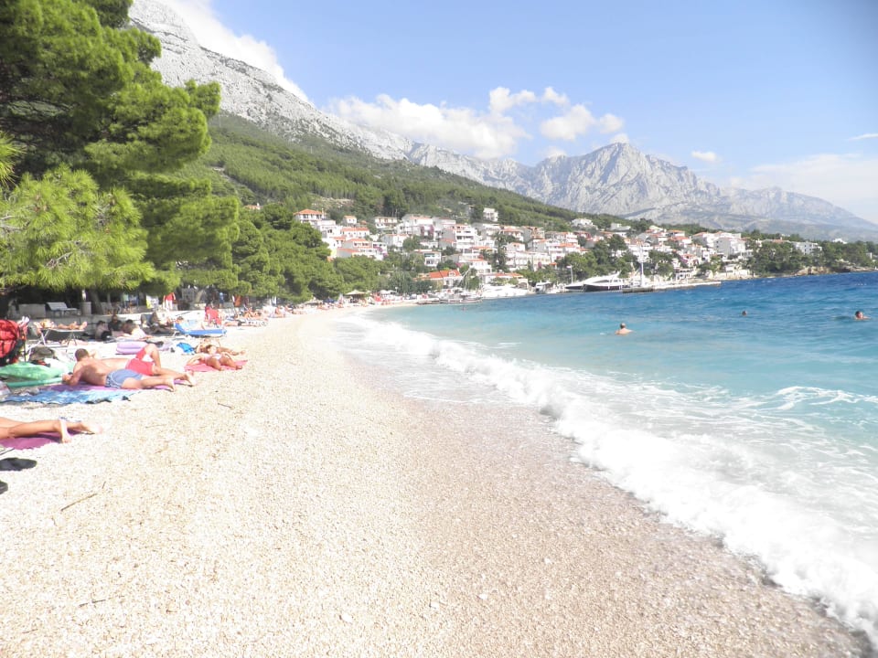 Blickrichtung Hafen Bluesun Hotel Soline