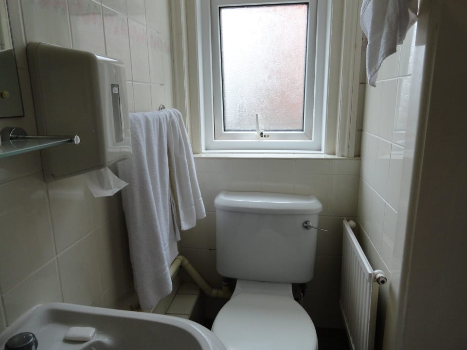 Badezimmer Hotel Travelrest Bournemouth