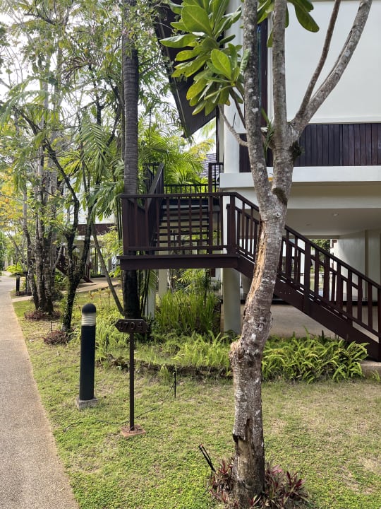 Gartenanlage Graceland Khao Lak Beach Resort