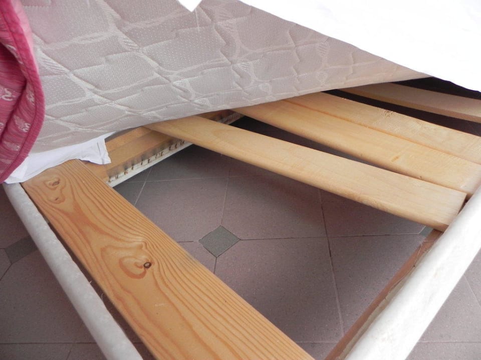 Lattenrost defekt Mitsis Rodos Village