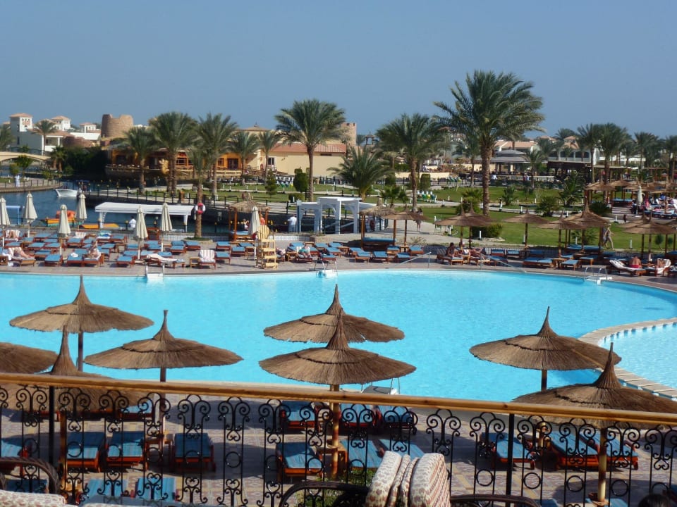 View at the pool Pickalbatros Dana Beach Resort - Hurghada
