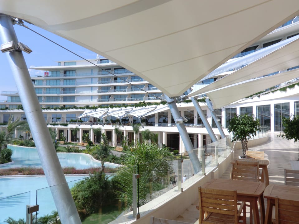 Sonnensegel über den Ala Carte Restaurant  Maxx Royal Belek Golf Resort