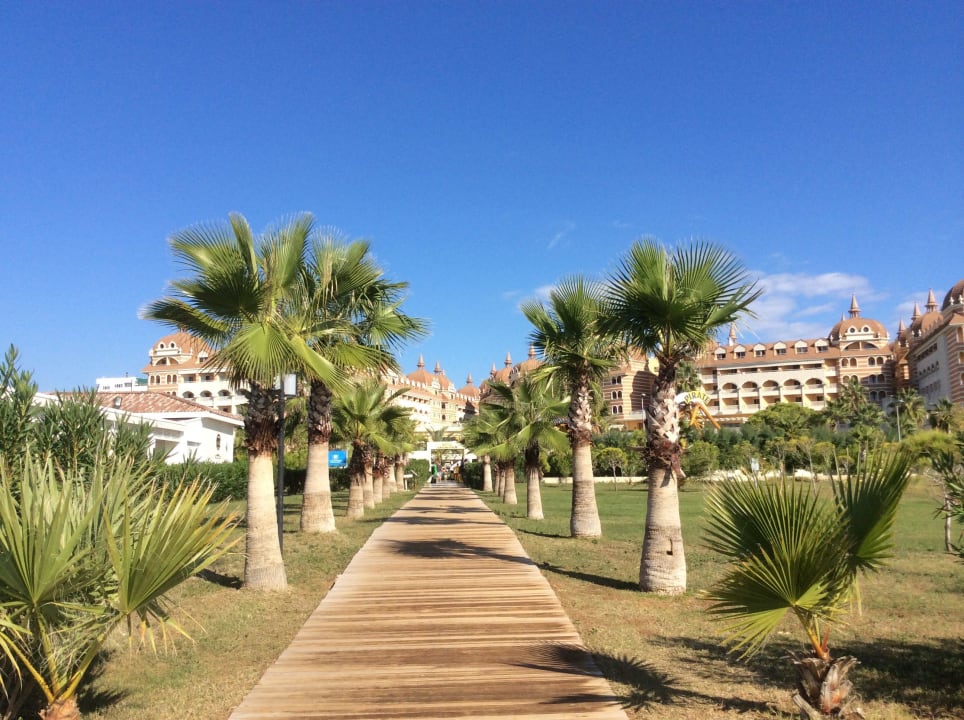 Weg vom Strand zum Hotel ! Royal Alhambra Palace