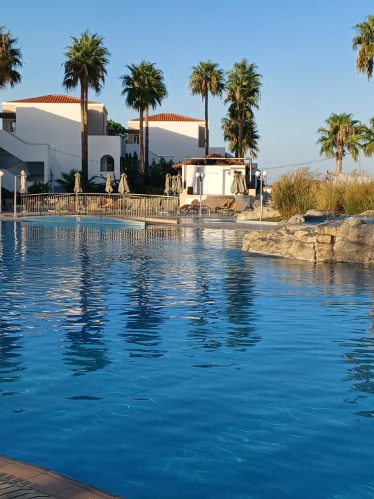 Pool Atlantica Marmari Palace