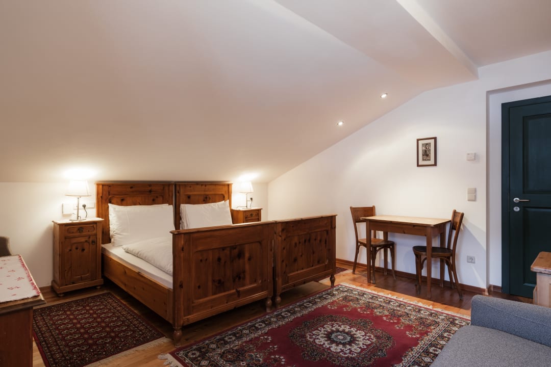 Zimmer Hotel Dolomitenhof & Chalet Alte Post