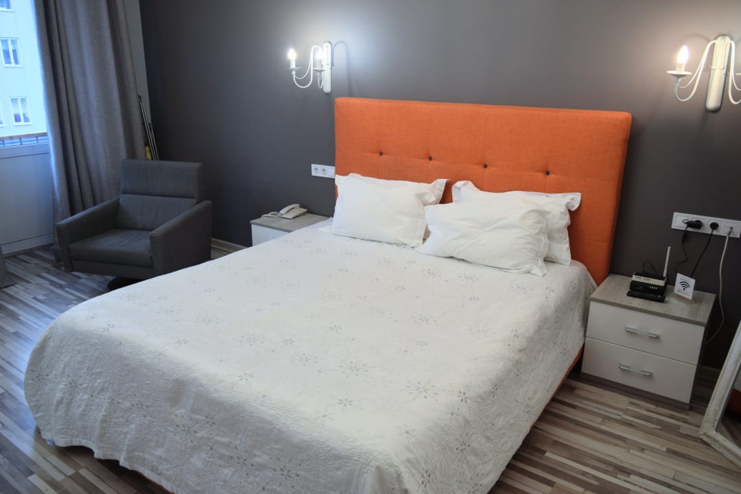 Zimmer Partner Guest House Saksahanskogo Street