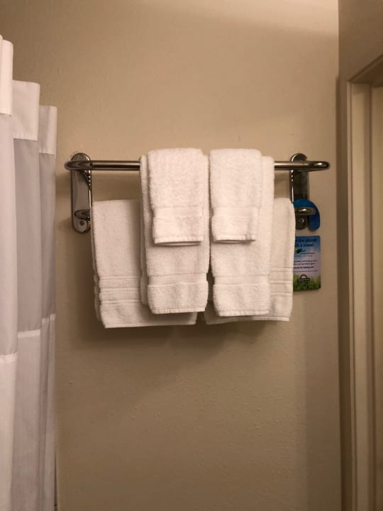 Zimmer Days Inn Maui Oceanfront Inn