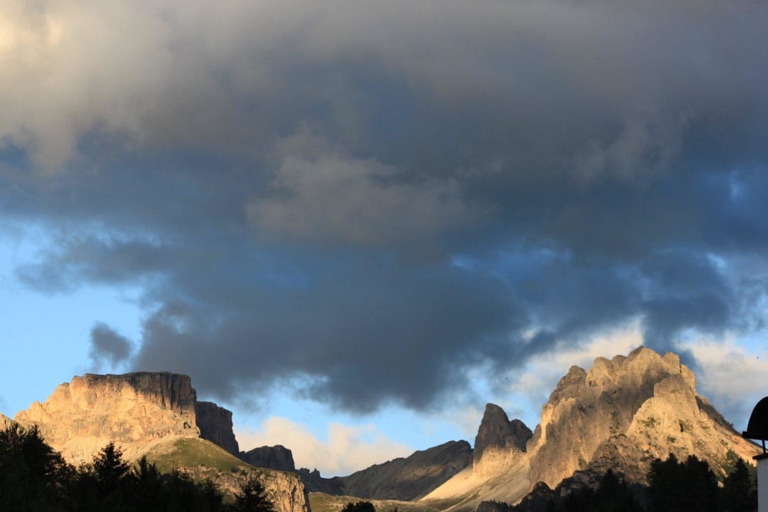 Blick vom Ostfenster Hotel Cristallo