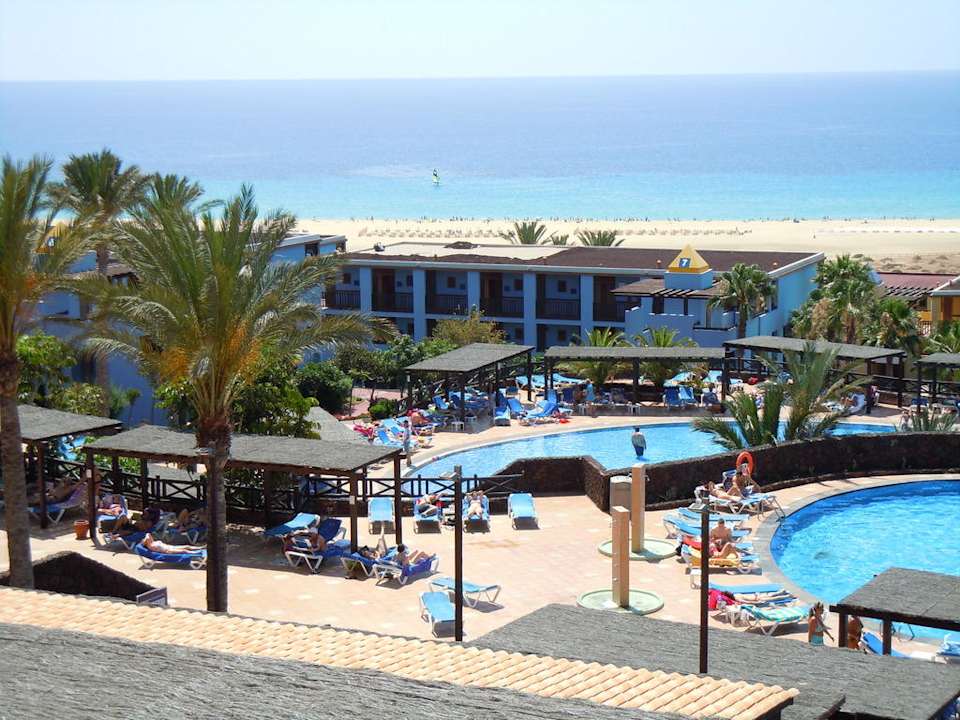Ausbilck Pool und Traumstrand Occidental Jandía Playa