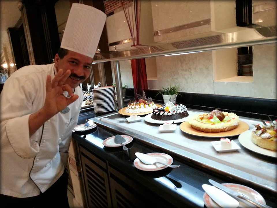 Main Restaurant SUNRISE Crystal Bay Resort