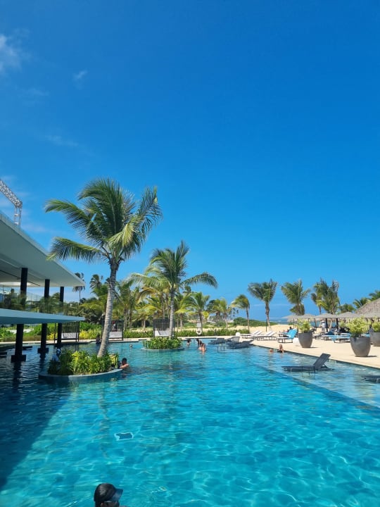 Pool Live Aqua Punta Cana - All Inclusive - Adults Only