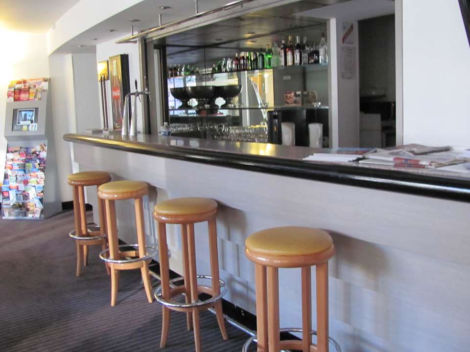 Nett  Hotel Median Paris Porte de Versailles