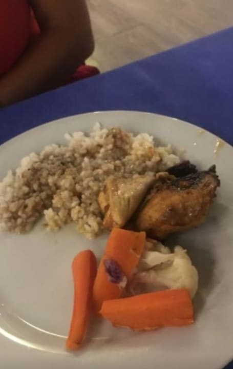 Gastro Elysees Dream Beach Hotel