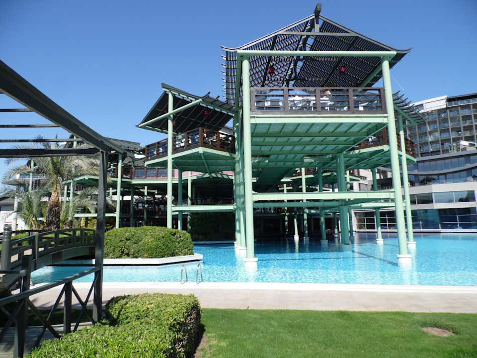 Pool Limak Lara Deluxe Hotel & Resort