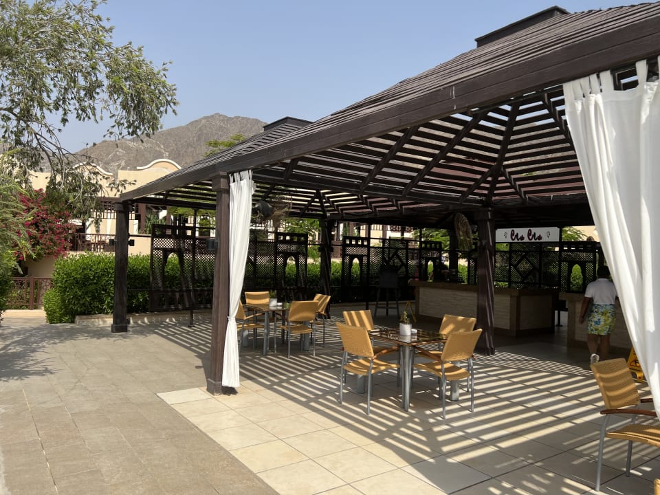 Gastro Miramar Al Aqah Beach Resort