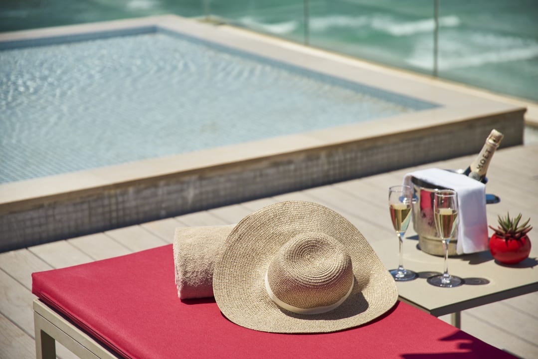 Pool Hotel Pure Salt Garonda - Adults only